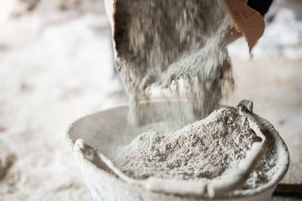 Best Concrete Flooring Contractor  in Dellwood, MO